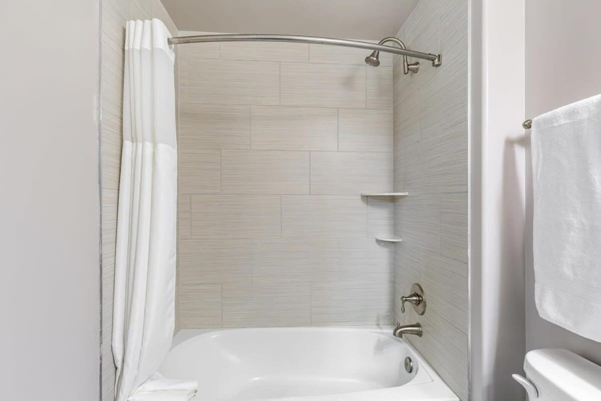 2Br Luxury Apartment With Rooftop Deck & Pool 볼티모어 외부 사진